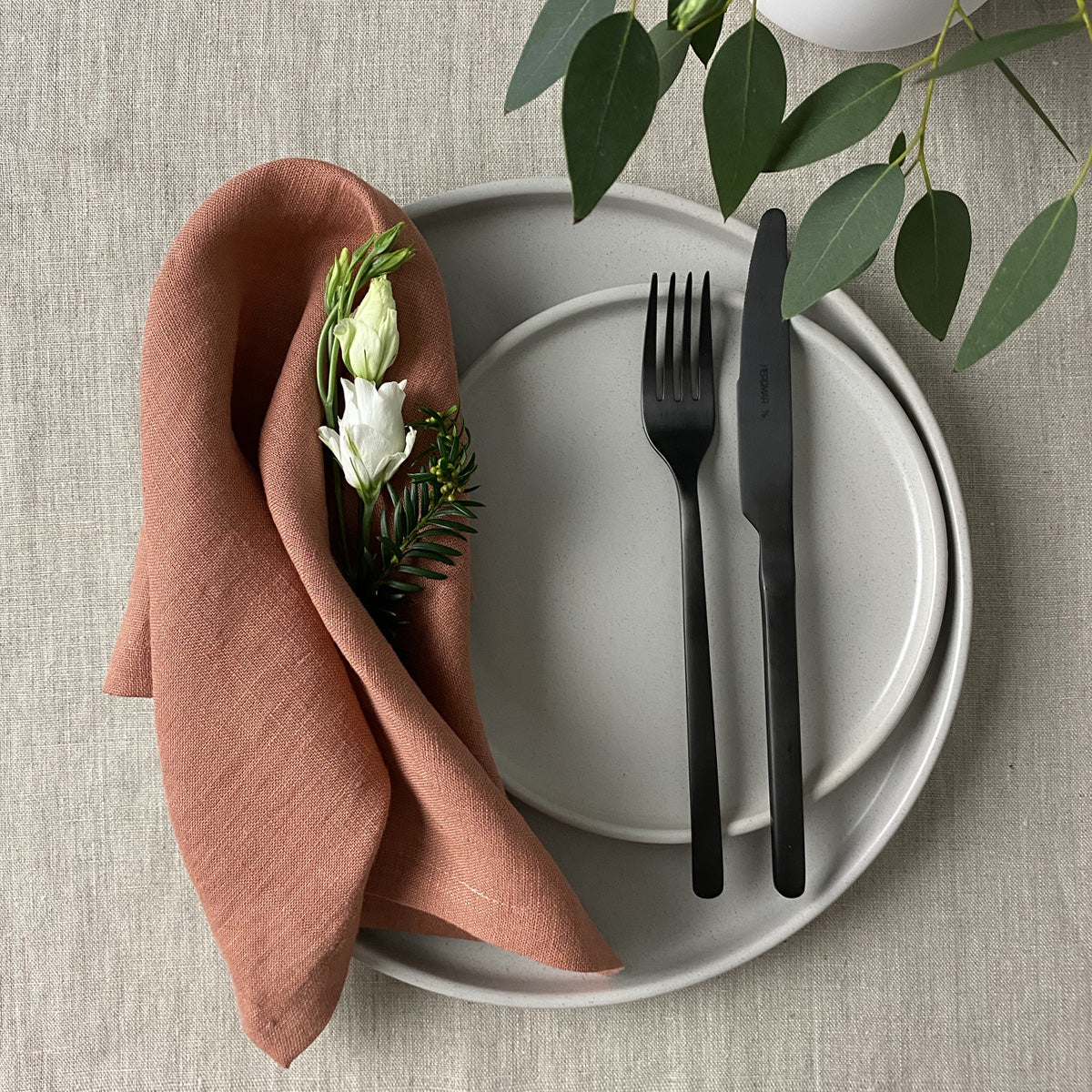 set of 4 linen napkins - hmly.